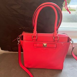 Kate spade pink patent leather bag with handles & cross body removable strap